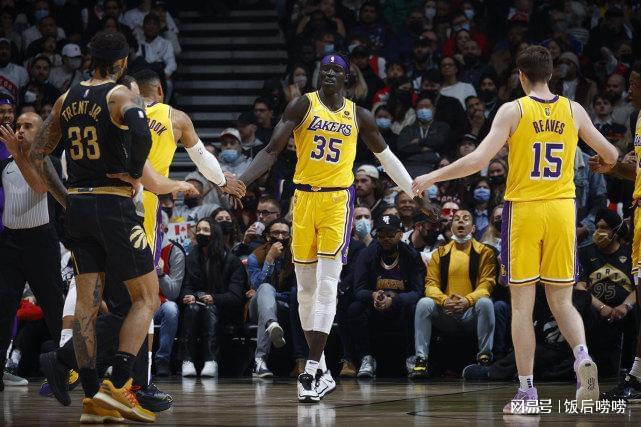 爱游戏官网-关于NBA常规赛倒计时；多伦多猛龙今夜状态回暖；细节引发关注；气氛紧张；赛程密集仍需轮换的信息